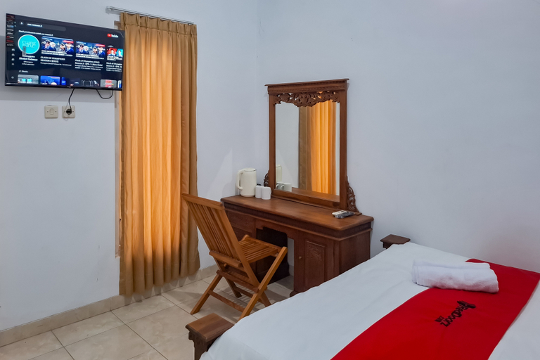 Bedroom 2, RedDoorz Syariah @ Jepara City, Jepara