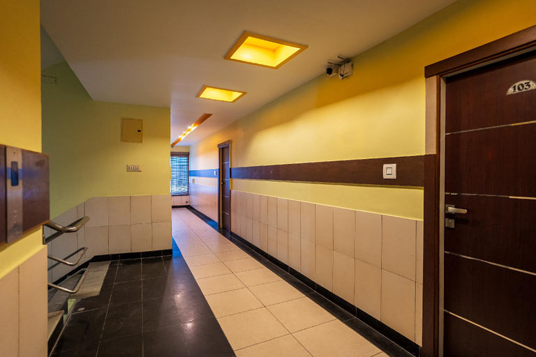 Public Area 2, Vivelaa Hotels and Restobar, Puducherry