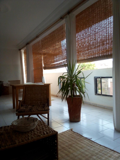 Others 4, Maison Manour Chambre espacee et climatisee, Mbour