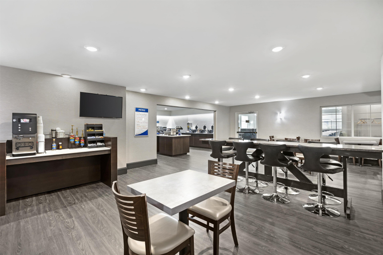 Food & Drinks 5, Best Western Cooperstown Inn & Suites, Otsego