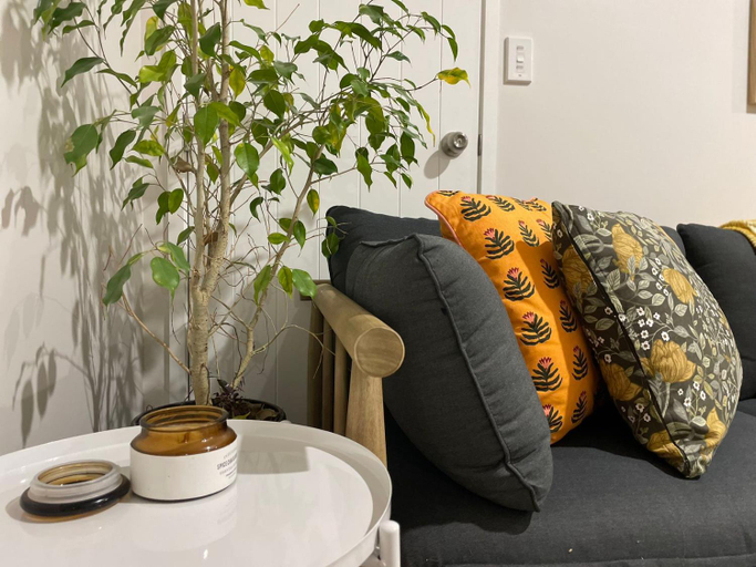 Others 5, Garden holiday home, Waitakere