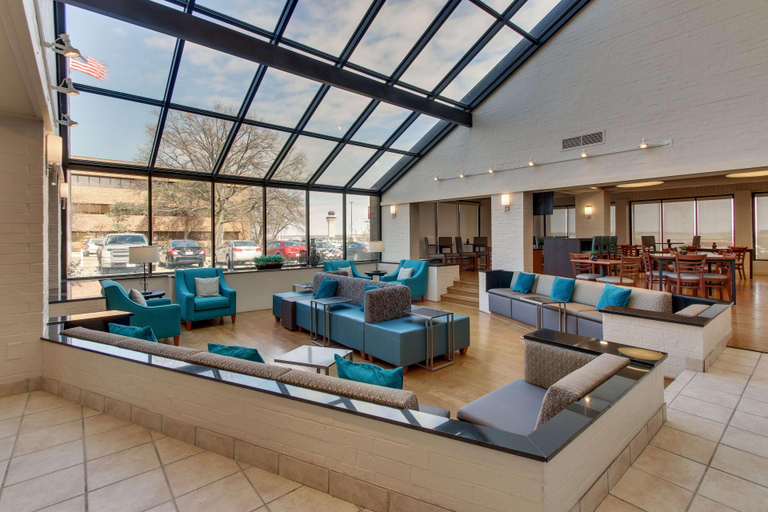 Public Area 2, Pear Tree Inn Airport St. Louis - St. Ann, Saint Louis