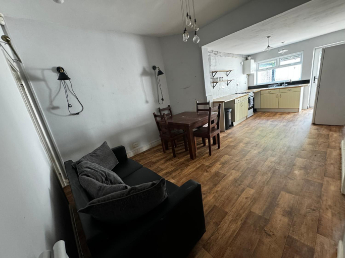 Others 3, Single-Bedroom C3 Manchester Close To Bolton Centre, Salford