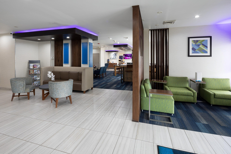 Public Area, Holiday Inn Express & Suites CHICAGO WEST - ST CHARLES by IHG, Kane