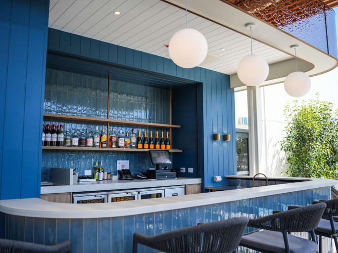 Food & Drinks 5, Peppers Gladstone, Gladstone