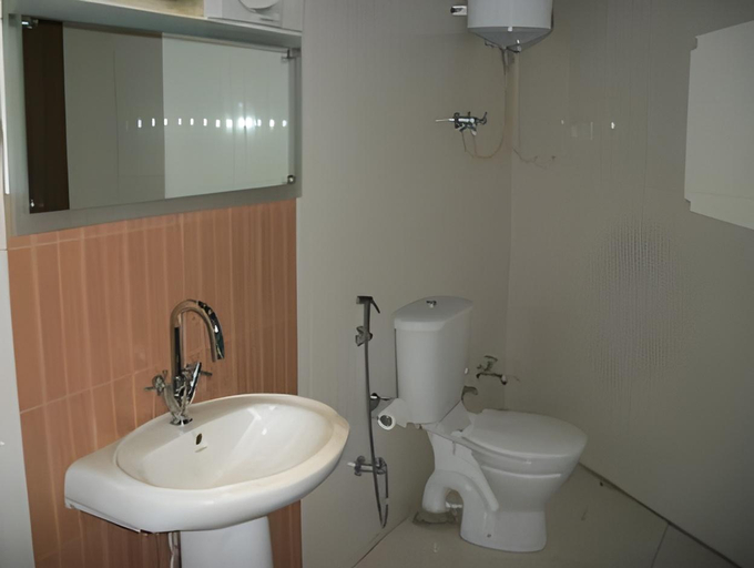 Bathroom 2, The Corner, Nainital
