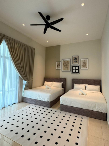 Bedroom 5, RR MUGUANG VILLA, Malacca City