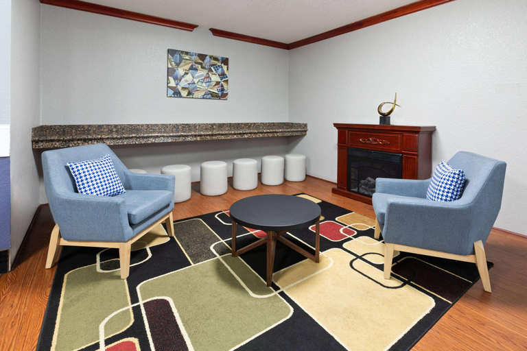 Public Area 3, AmericInn by Wyndham Grinnell, Poweshiek