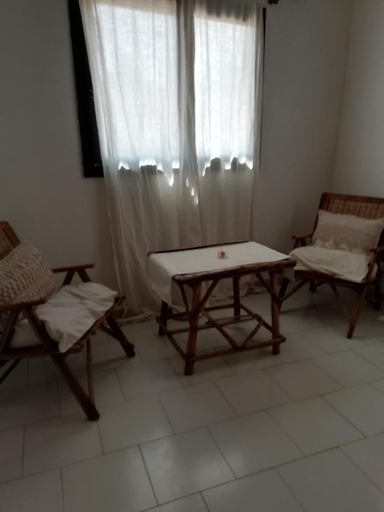 Others 5, Maison Manour Chambre espacee et climatisee, Mbour