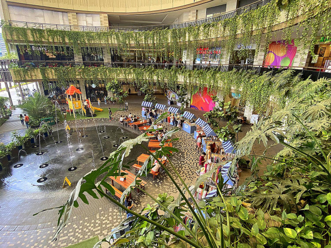 Others 3, Adrienne's at Lafayette, Iloilo City
