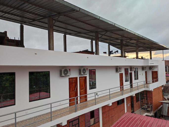 Others 5, Residencial Roquefer, San Martín