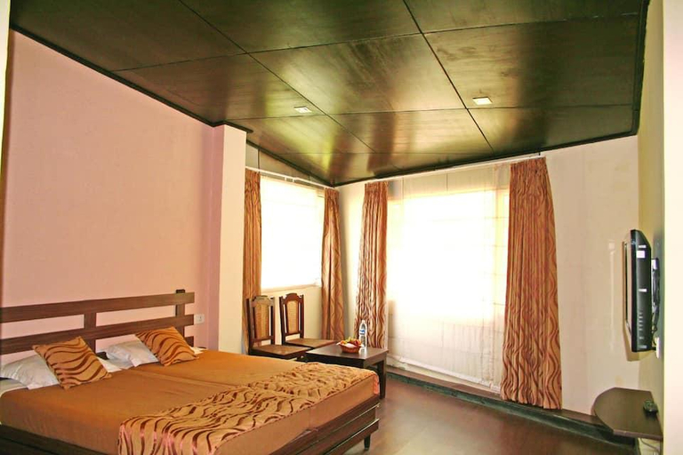 Others 5, The Corner, Nainital