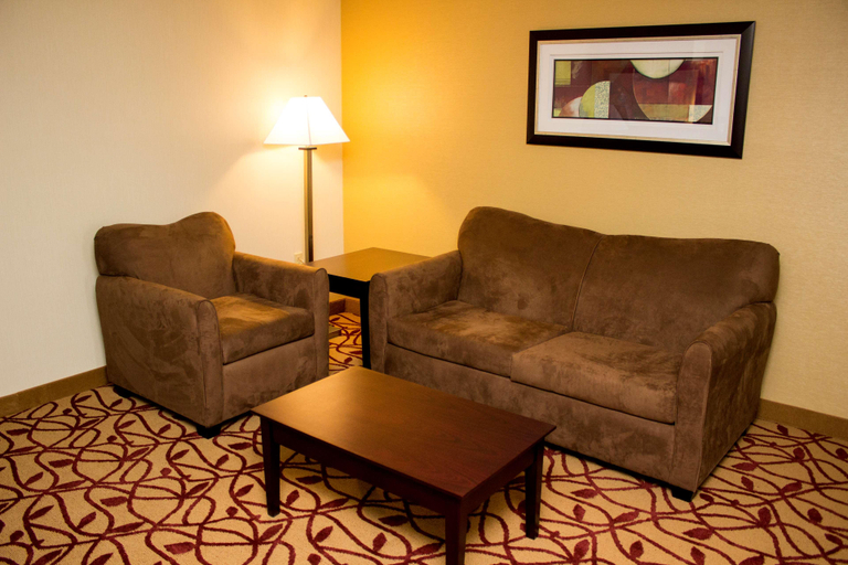 Bedroom 3, Best Western Park Hotel, Trumbull