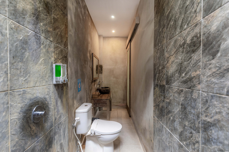 Bathroom 5, ME Villa Kayu Tulang, Badung