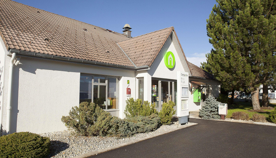 Exterior & Views 2, Campanile Pontarlier, Doubs