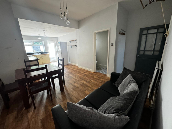 Others 4, Single-Bedroom C3 Manchester Close To Bolton Centre, Salford