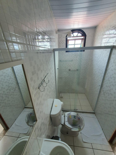Bathroom 2, Pousada Tuiuiu, Angra dos Reis
