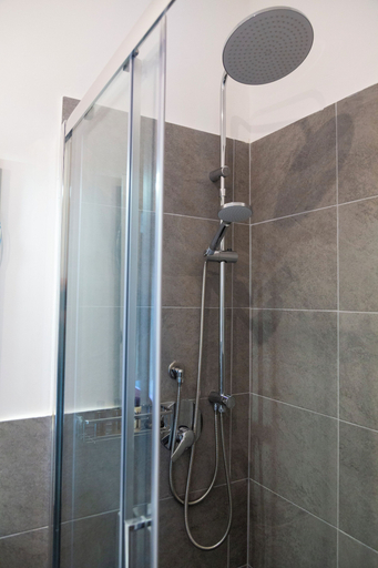 Bathroom 4, Relais Borsieri, Rome