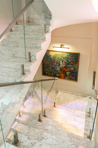 Exterior view 3, Parliament Hotel & Restaurant, Baku