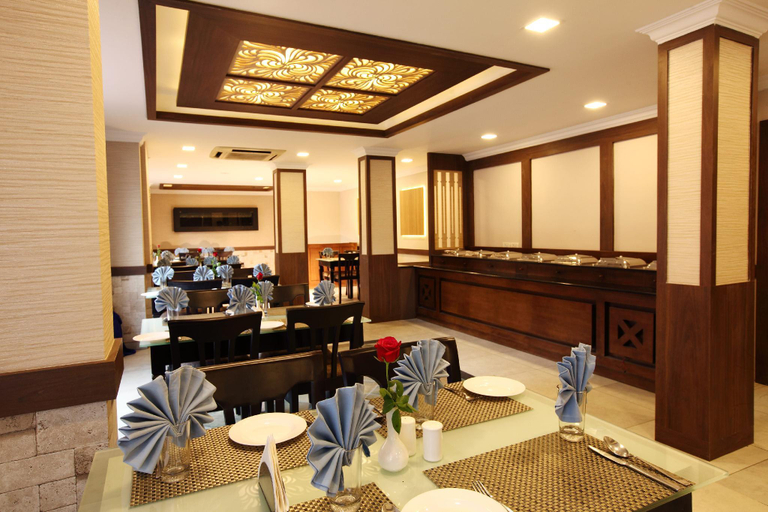 Food & Drinks 4, Prayana Hotels, Ernakulam