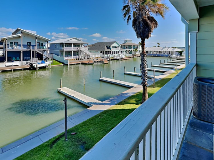 Others 4, Kontiki Beach 222, Aransas