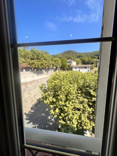 Room 5, Résidence Callas, Var