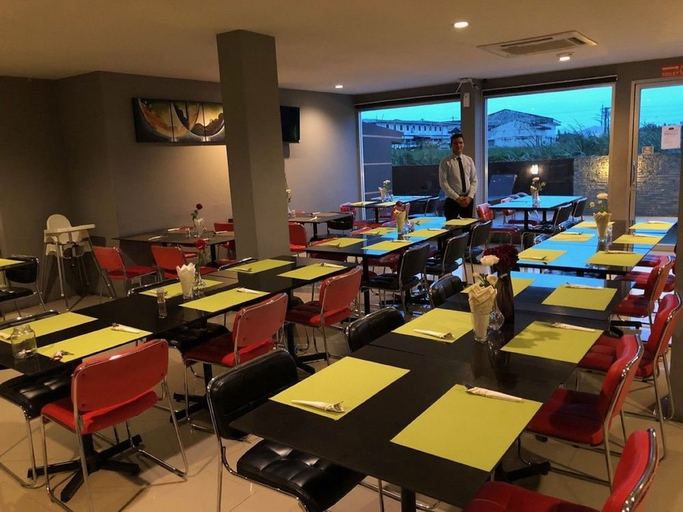 Food & Drinks 4, DWELLA SUVARNABHUMI, Bang Phli