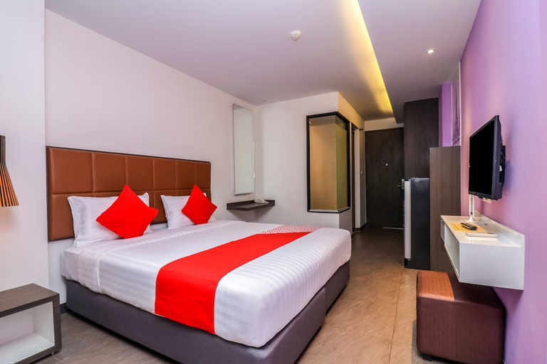 Bedroom 3, Aim House Bangkok Hotel, Khlong San