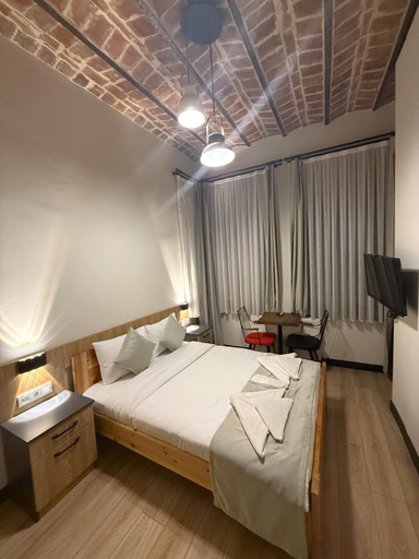 Others 5, Taksim Millennium Alkan Residence, Beyoğlu