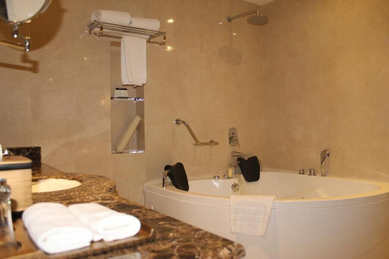 Bathroom 4, Swiss In Tabuk, Tabuk