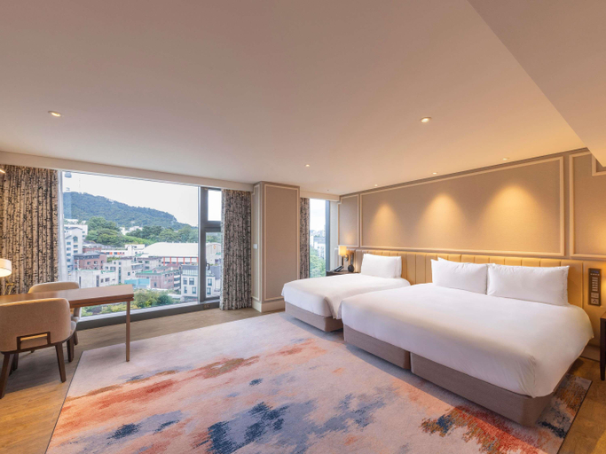 Bedroom 4, The Ambassador Seoul - A Pullman Hotel, Jung