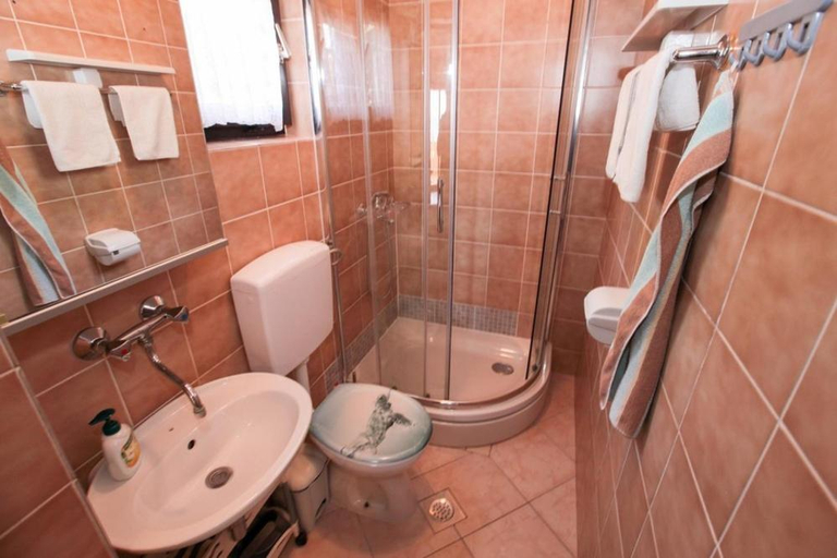 Bathroom 3, Apartments Lucie, Rogoznica