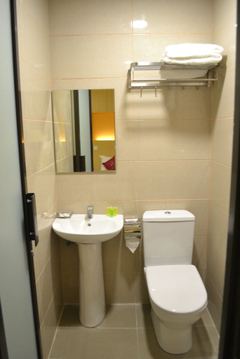 Bathroom 5, Eazy Hotel at Ampang, Ampang