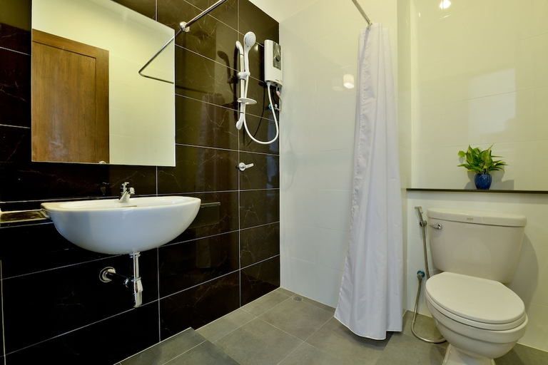 Bathroom 4, The Choice Hotel - Adults Only, Chom Thong