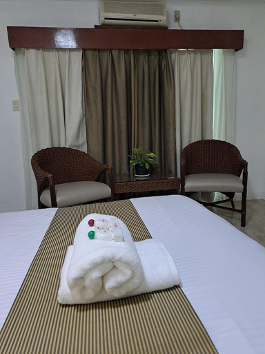 Bedroom 2, Wild Orchid Resort, Mabalacat