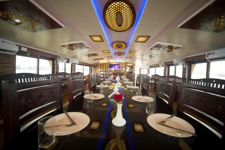 Food & Drinks, Northstar 1 Bedroom A/c Houseboat With All Meals, Alappuzha