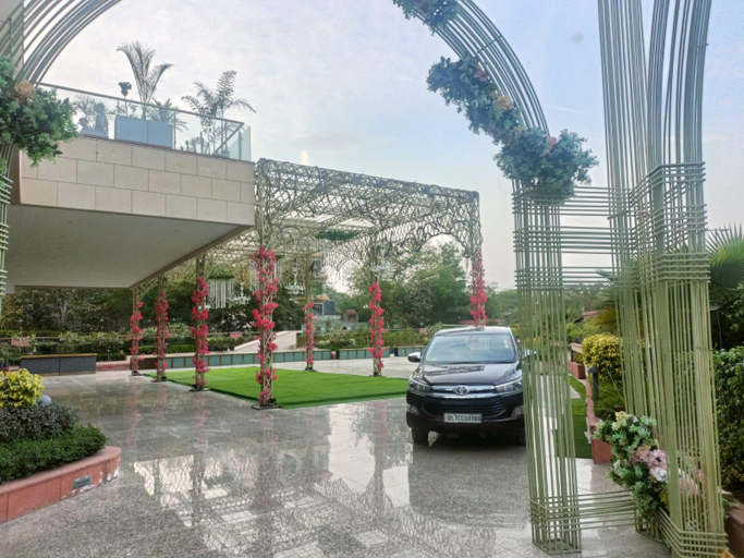 Others 4, Hotel Cherish , Delhi