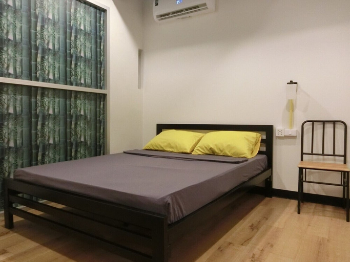 Bedroom 5, Best Bed Suvarnabhumi - Hostel, Bang Phli