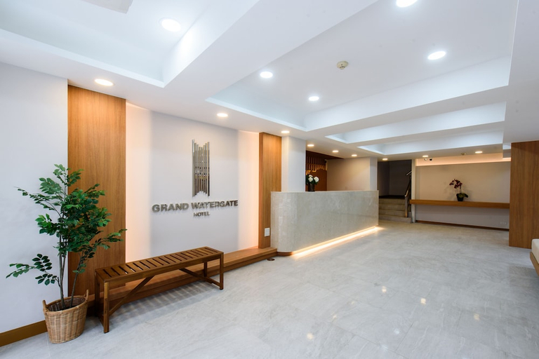 Others 5, Grand Watergate Hotel, Ratchathewi