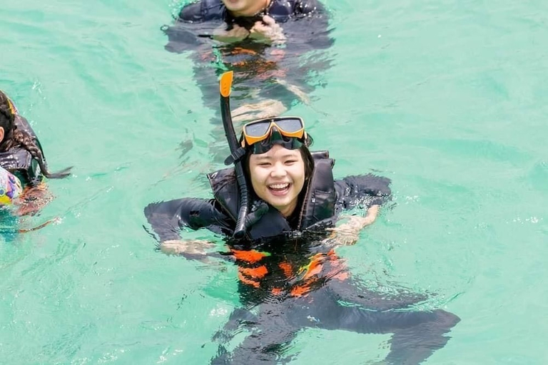 Others 5, The Uncle Beach Resort, Bang Saphan Noi