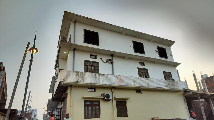 Others 3, Parshuram palace ayodhya, Faizabad