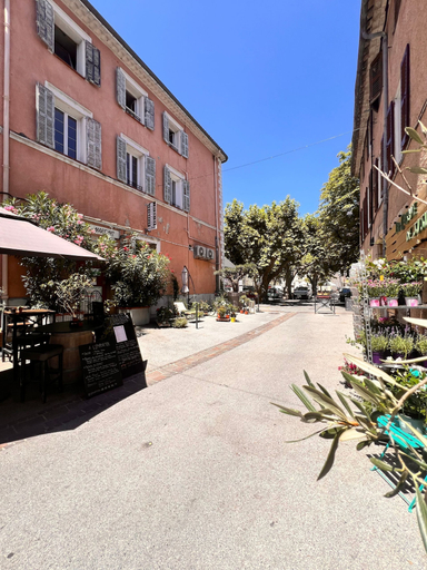 City view from property 3, Résidence Callas, Var