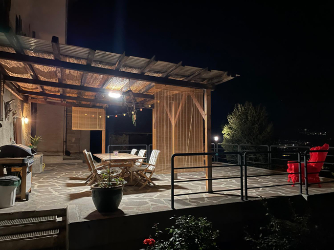Others 5, Chambre sur terrasse, Conthey