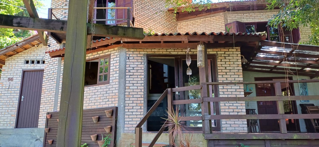 Others 5, Casa proxima a lagoa, Florianopolis