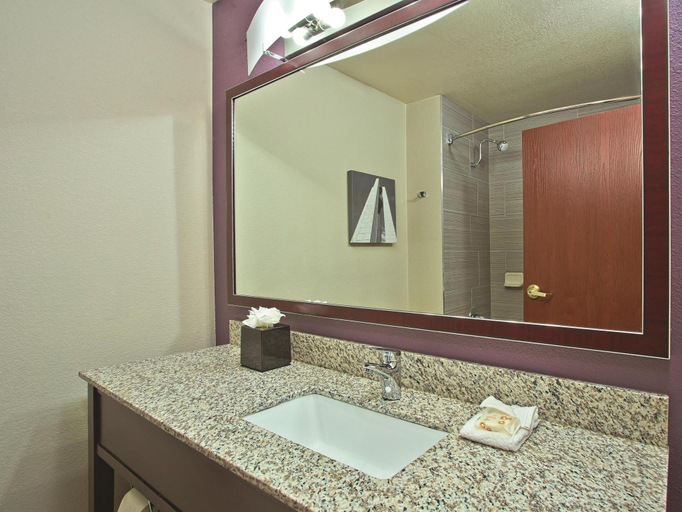 Bathroom 2, La Quinta Inn & Suites by Wyndham Fairborn Wright-Patterson, Greene