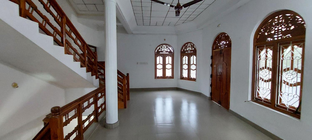 Others 3, Shiven Homestay, Manmunai North