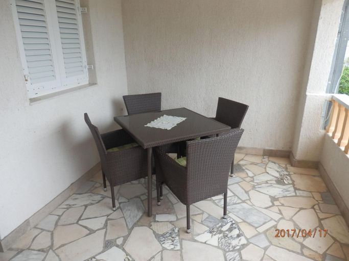 Others 5, Apartments Lucie, Rogoznica