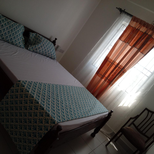 Others 2, She-goes apartments, Mvita
