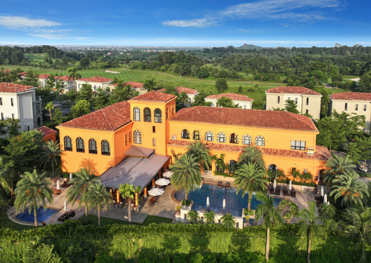 Exterior & Views 2, Wyndham Sky Lake Resort & Villas, Chương Mỹ