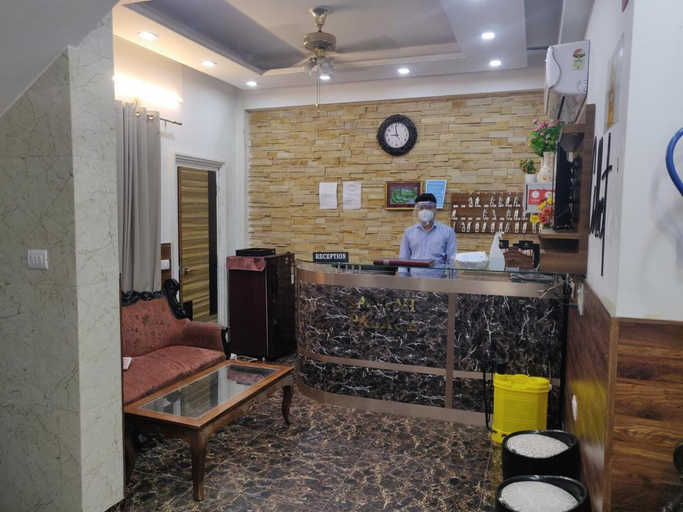 Public Area, Sangvi Palace Hotel, Gautam Buddha Nagar